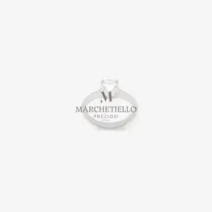 Anello donna solitario