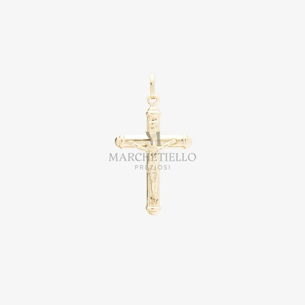 Croce con lati rotondi con cristo