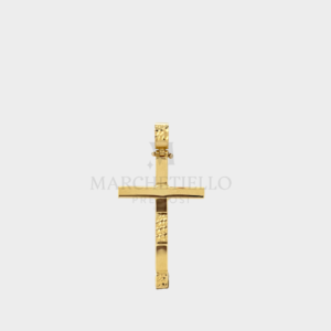Croce con dettagli diamantati