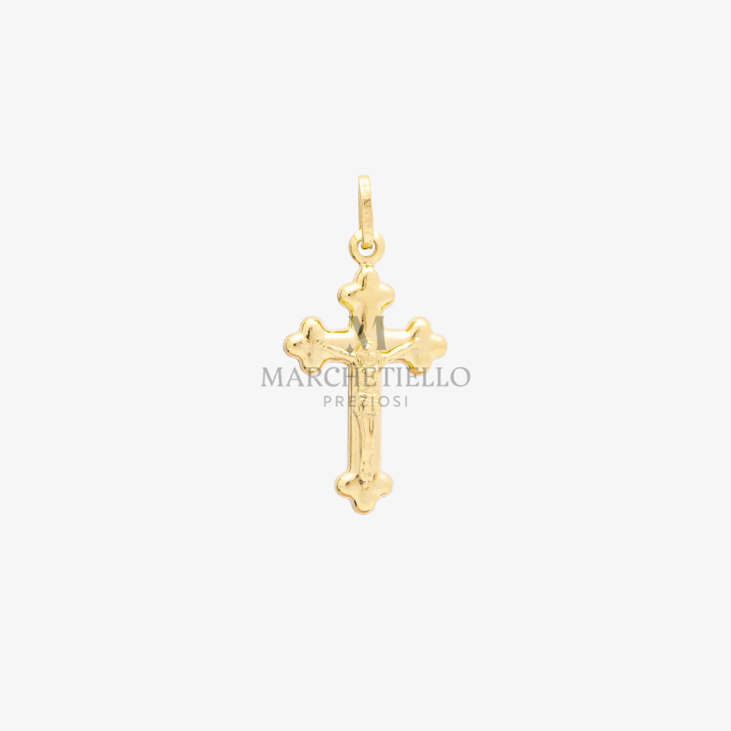 Croce con lati a 3 punte arrotondate con Cristo